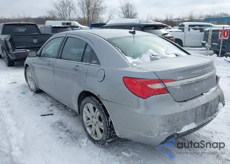 2013 Chrysler 200 Touring из США, поврежденный, VIN 1C3CCBBB9DN515199